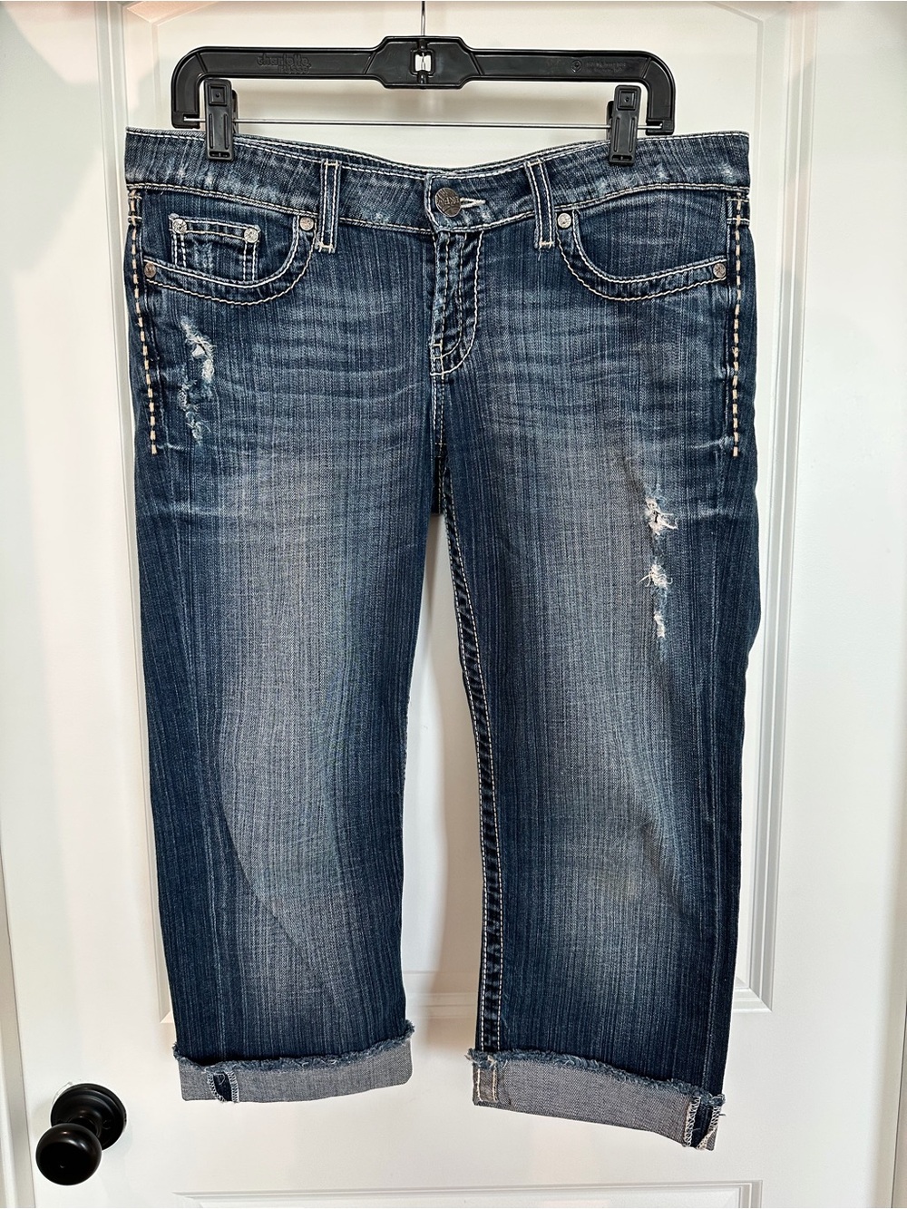 BKE Sabrina Low Rise Dark Blue Distressed Capri Stretch Jeans Size 29